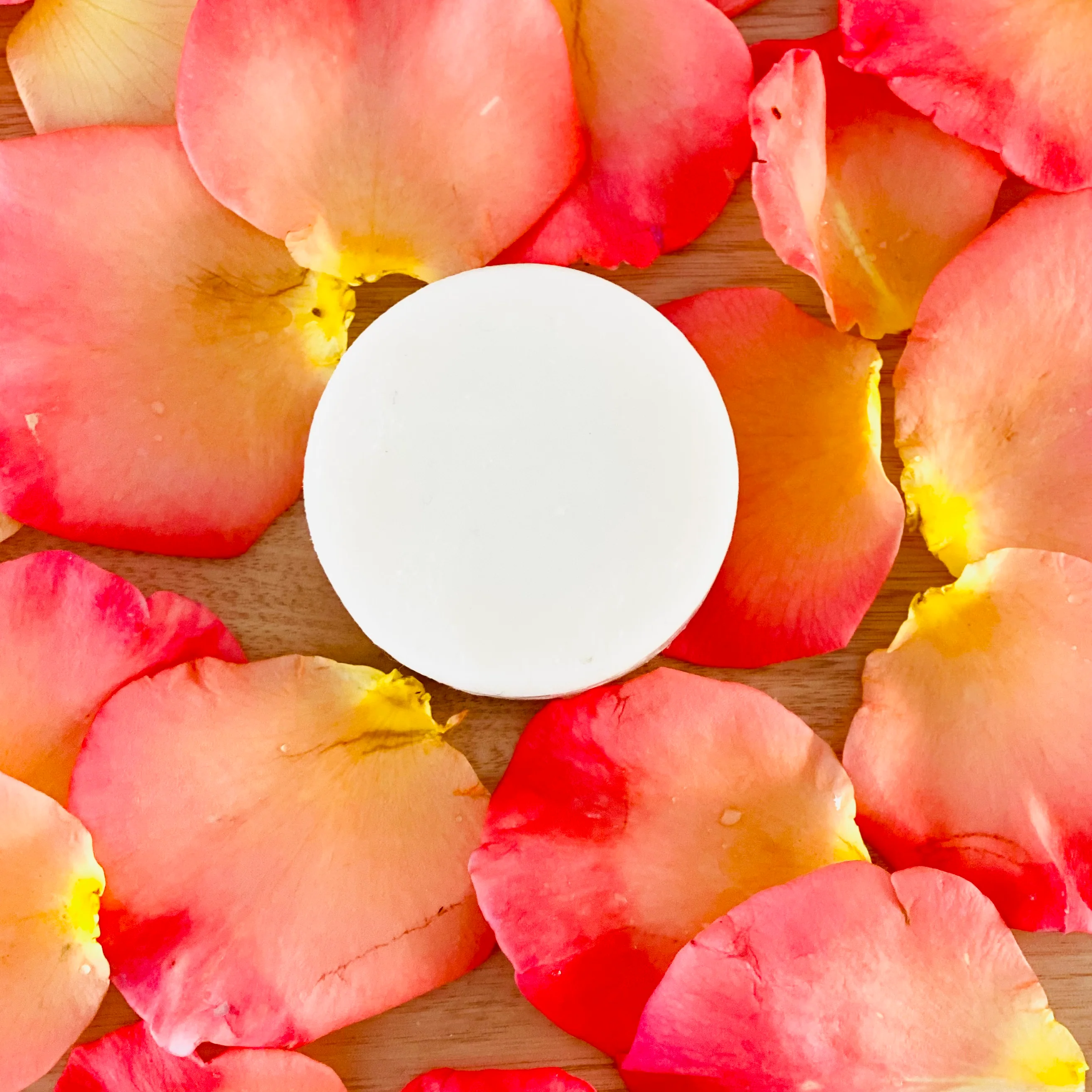 Shea, Clay and Colloidal Oatmeal Face and Body Bar - Image 3