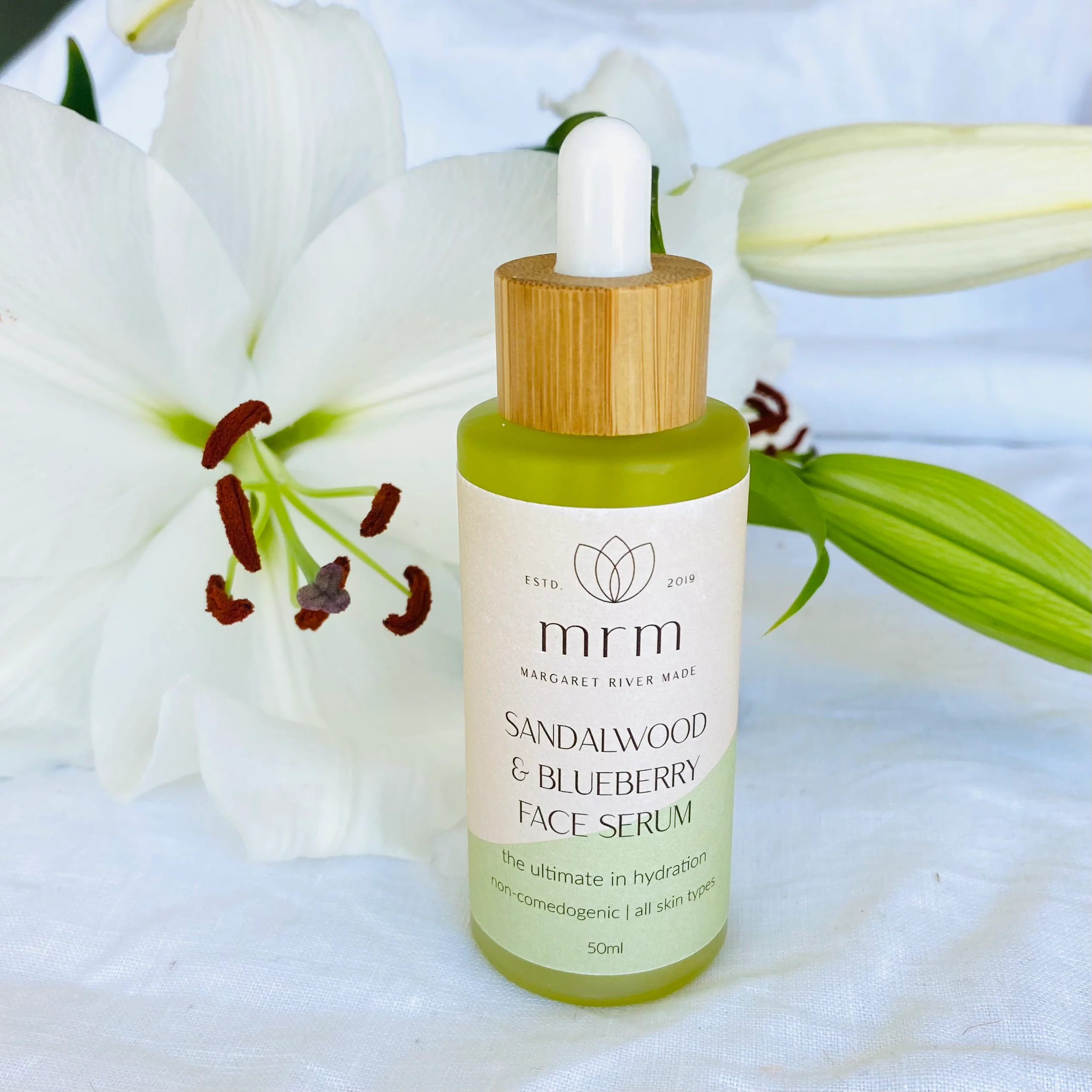 Sandalwood & Blueberry Super Hydrating Face Serum - Image 3