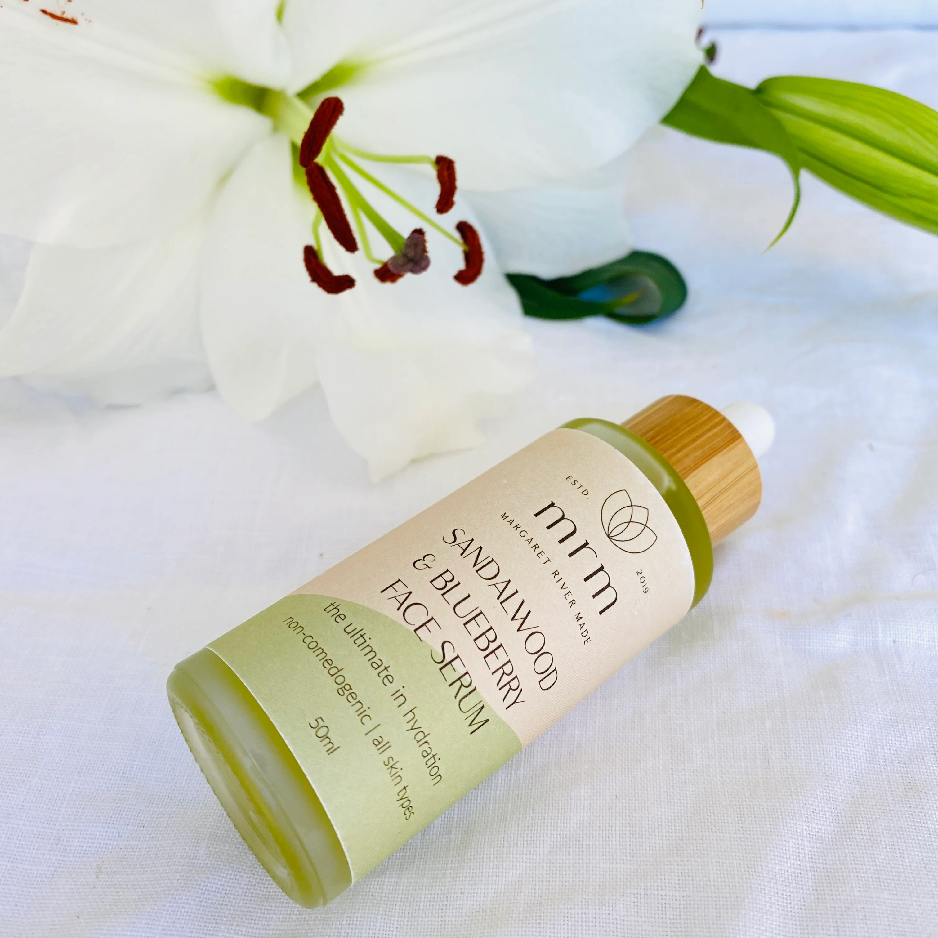 Sandalwood & Blueberry Super Hydrating Face Serum - Image 5